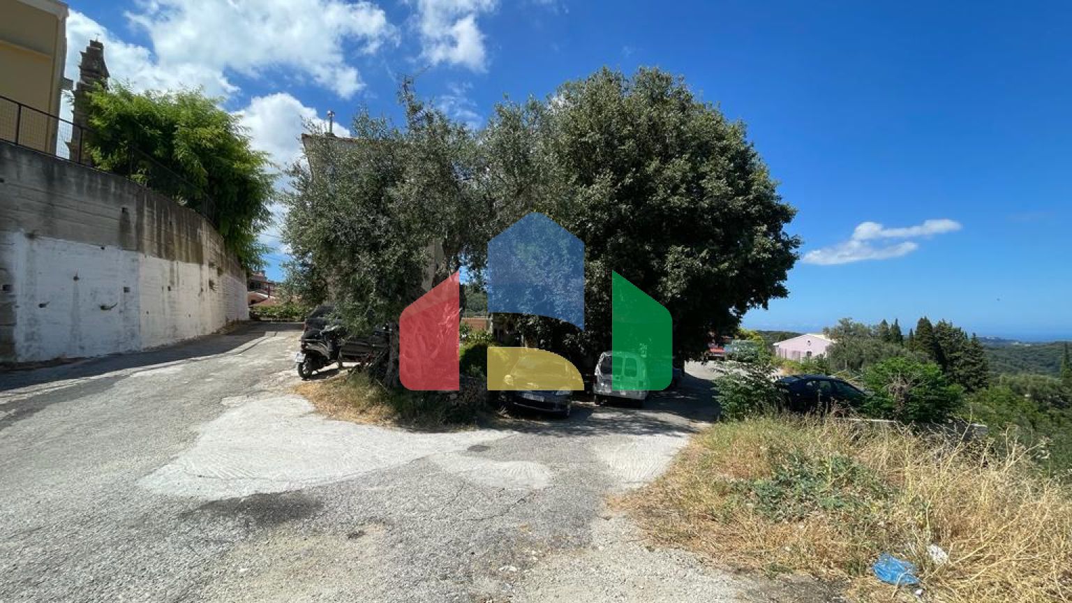 Продаж - Земельна ділянка 3584 m² на о. Корфу