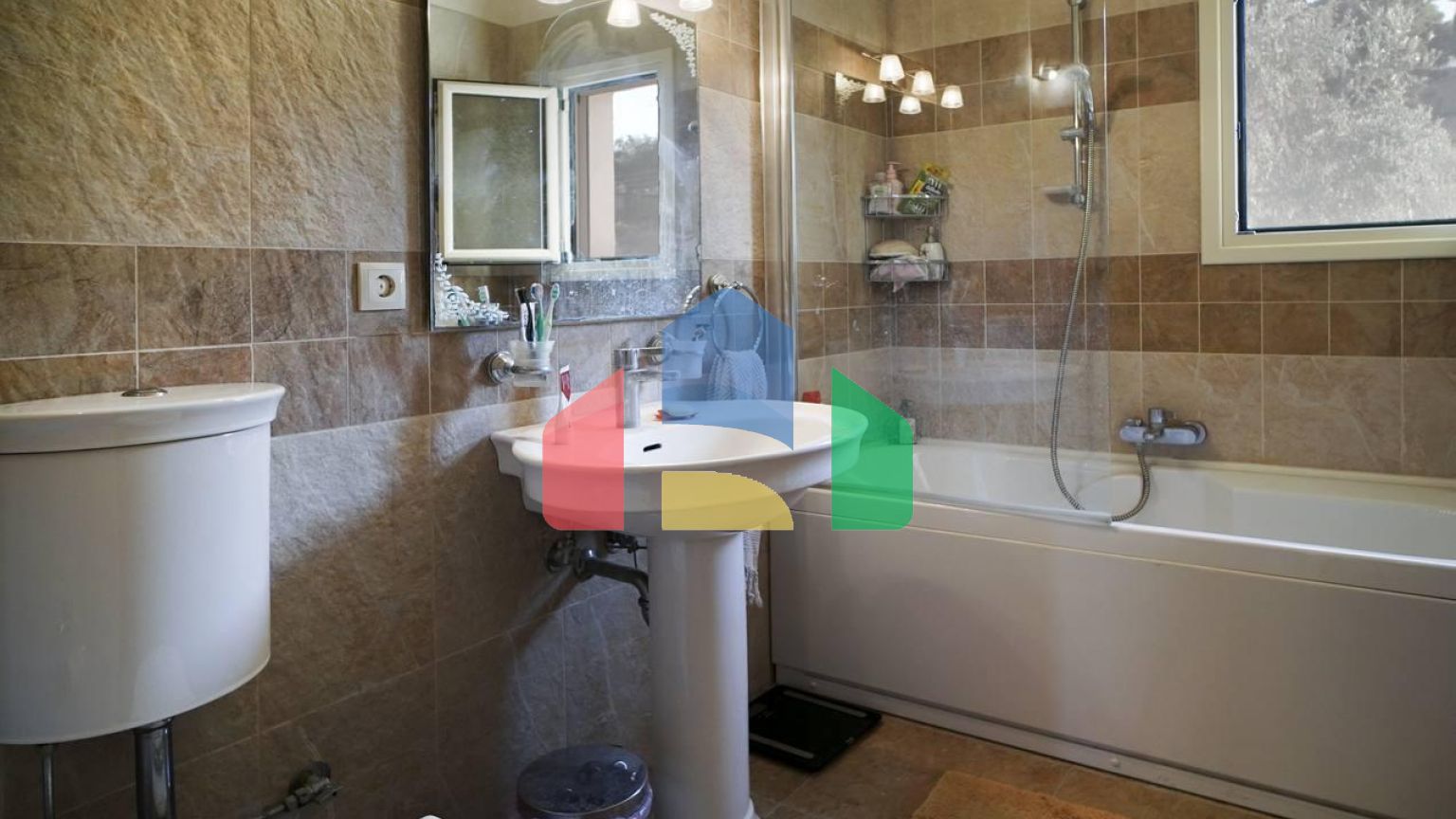 Продажа - Коттедж 235 m² на о. Корфу