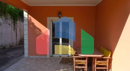 Продажа - Коттедж 235 m² на о. Корфу