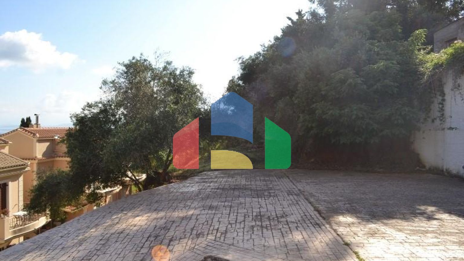 Продажа - Коттедж 235 m² на о. Корфу