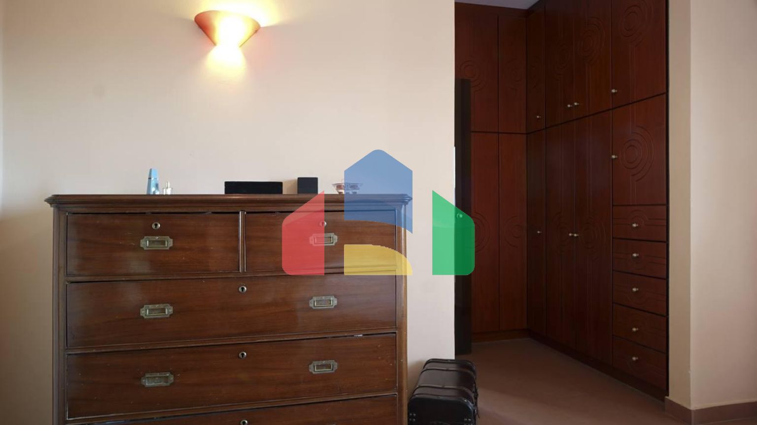 Продажа - Коттедж 235 m² на о. Корфу