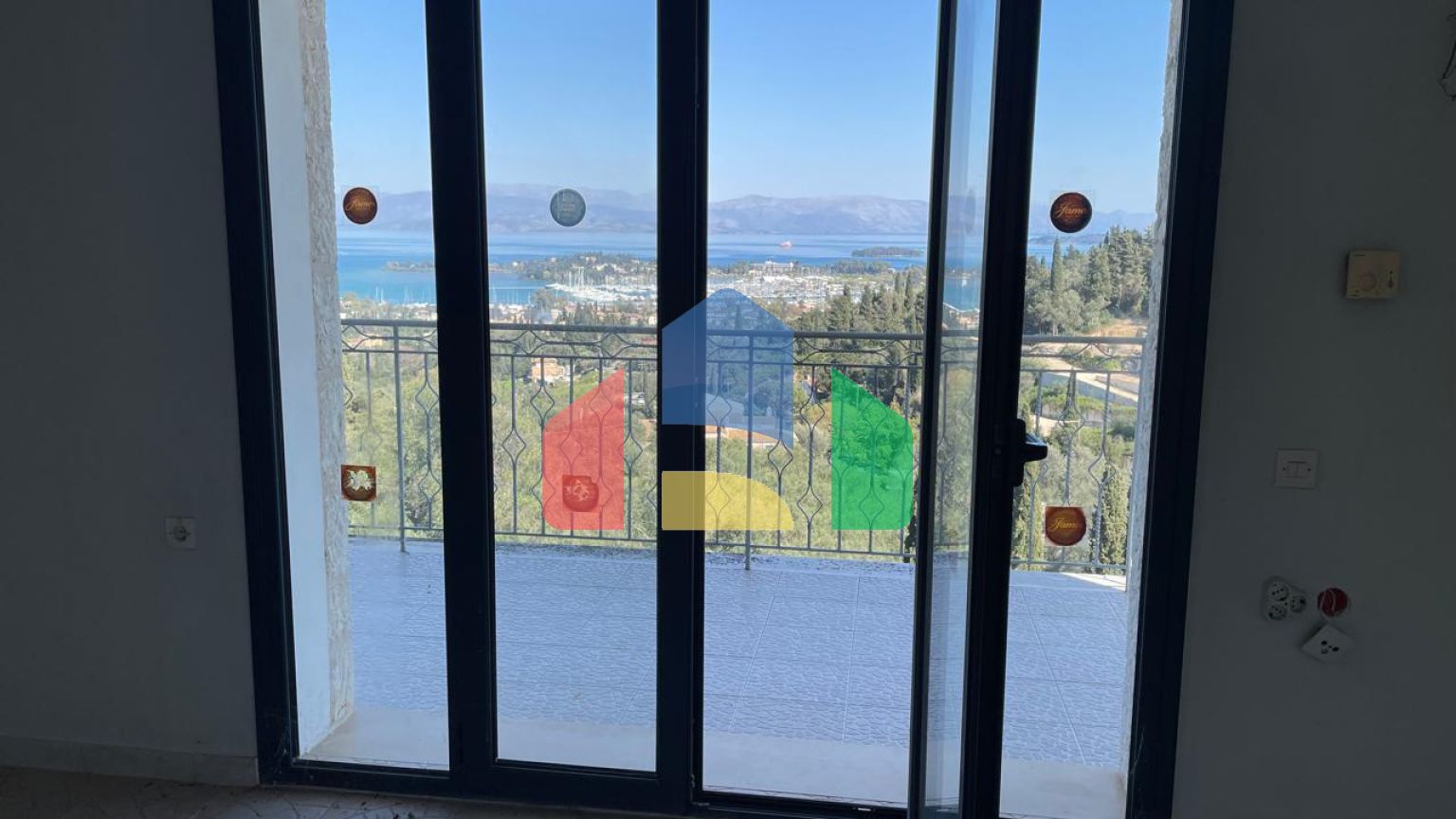 Продажа - Вилла 167 m² на о. Корфу