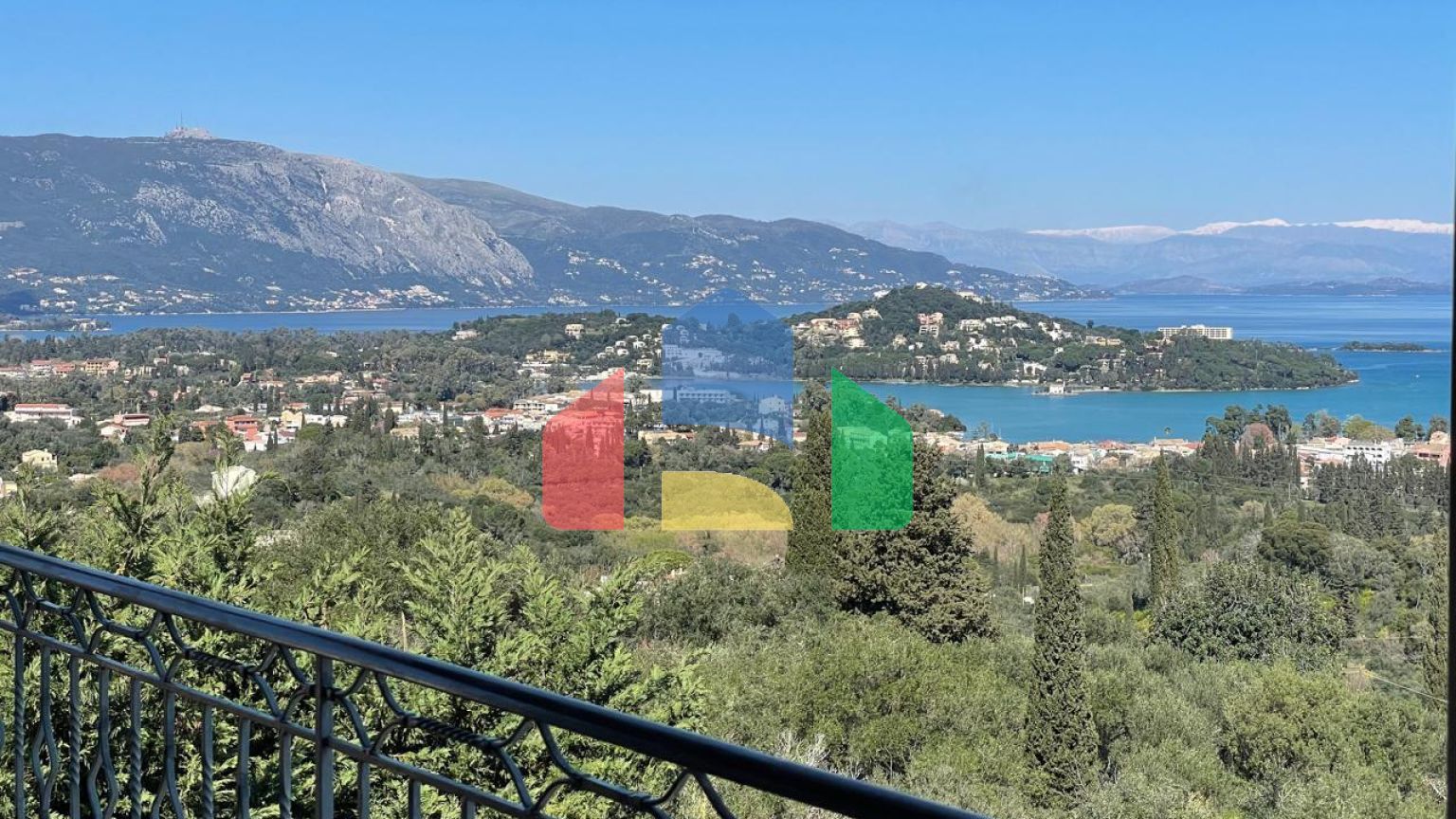 Продажа - Вилла 167 m² на о. Корфу