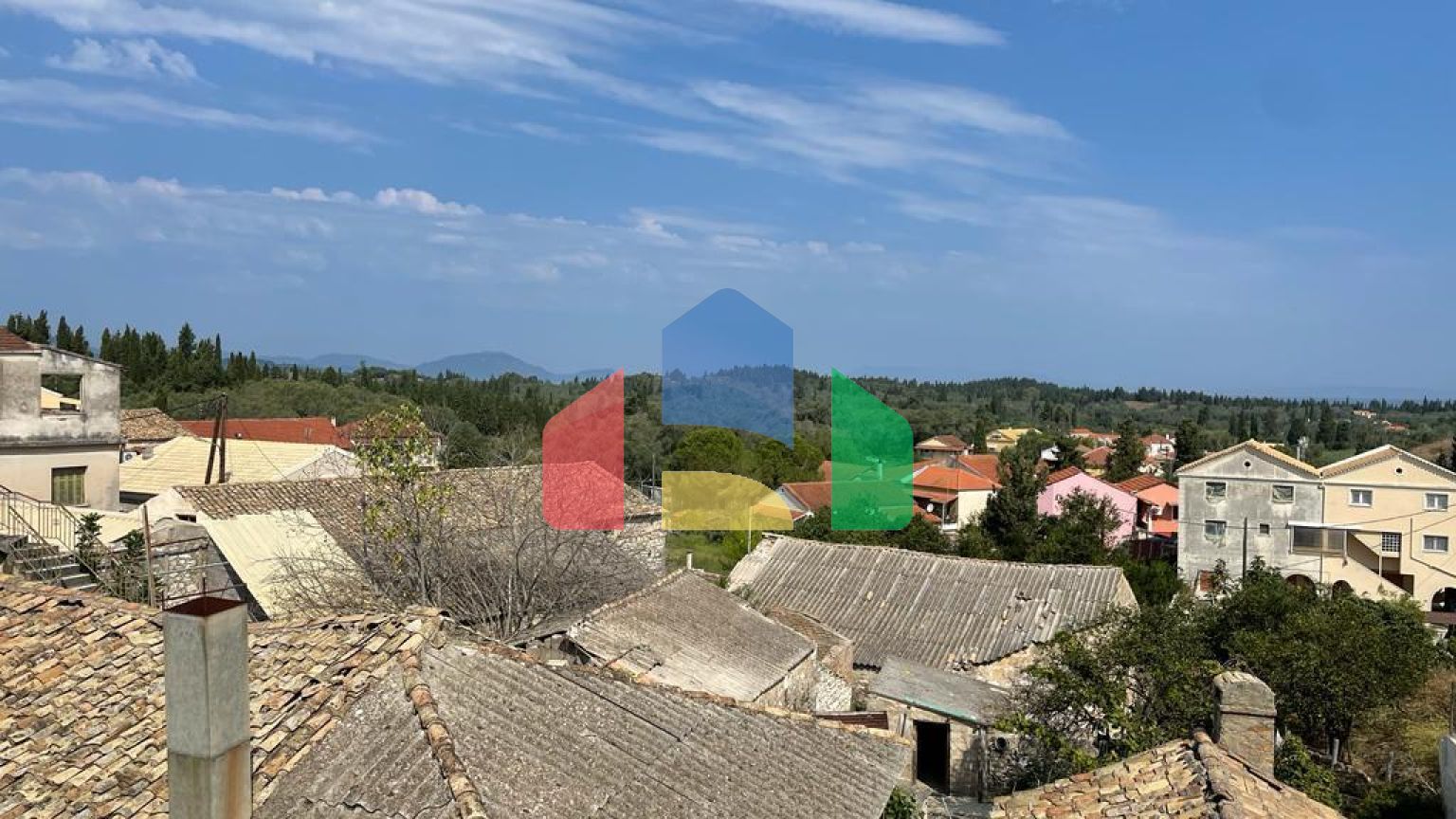 Продажа - Коттедж 200 m² на о. Корфу