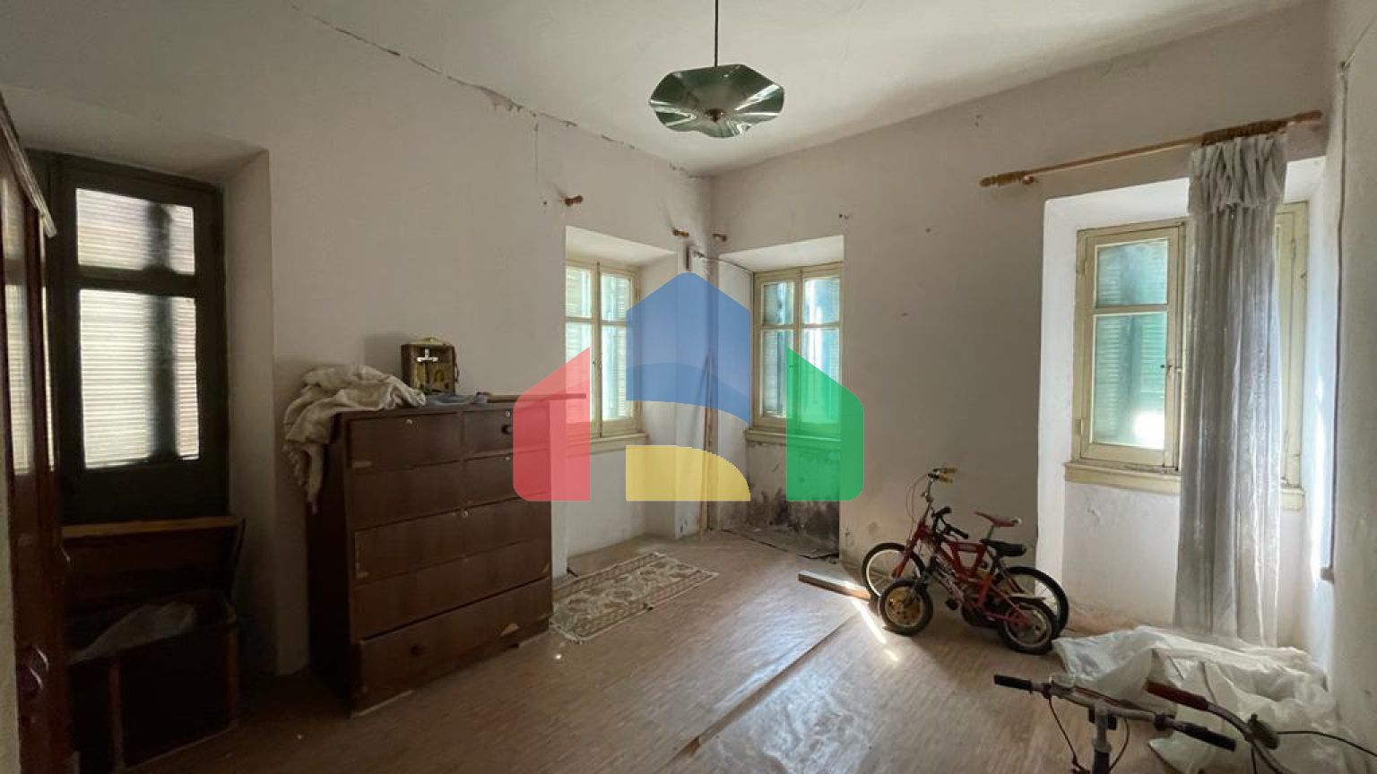 Продажа - Коттедж 200 m² на о. Корфу