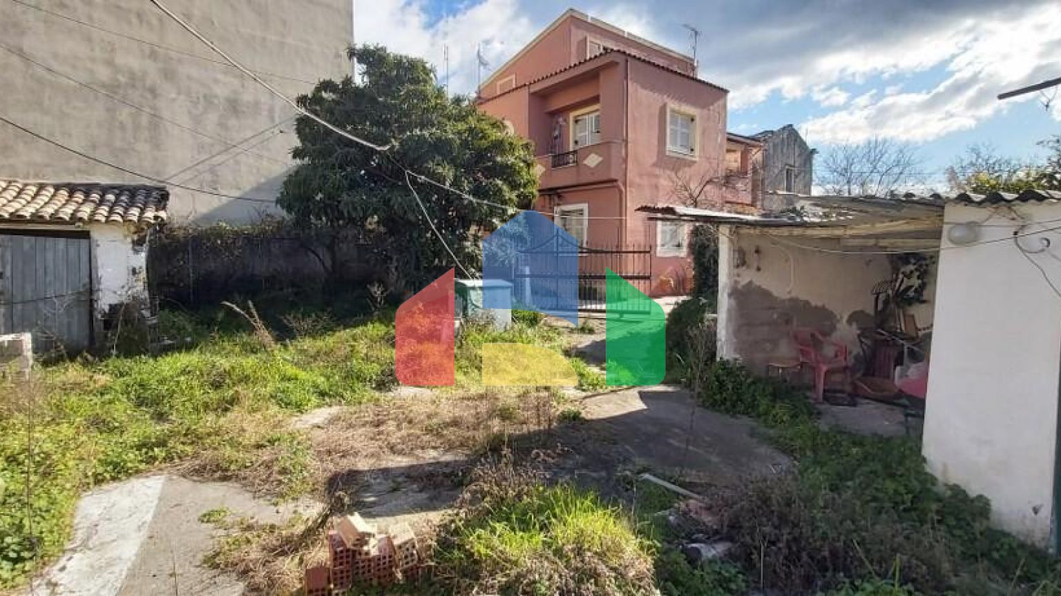 Продаж - Котедж 58 m² на о. Корфу