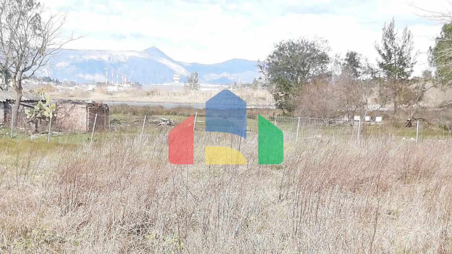 Продаж - Котедж 58 m² на о. Корфу