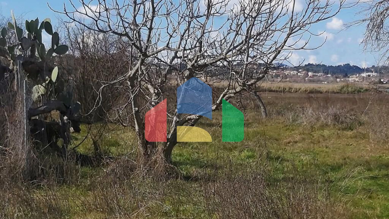 Продаж - Котедж 58 m² на о. Корфу