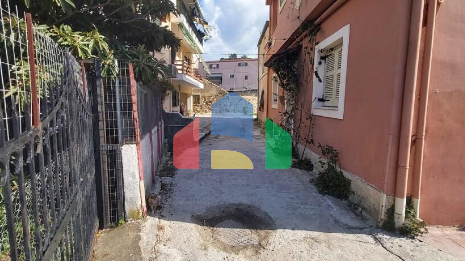 Продаж - Котедж 58 m² на о. Корфу