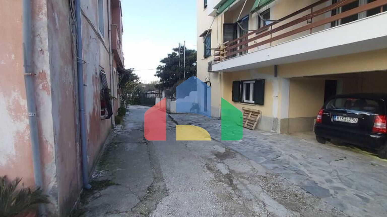 Продаж - Котедж 58 m² на о. Корфу