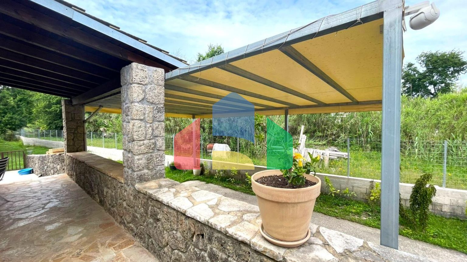 Продажа - Коттедж 140 m² на о. Корфу