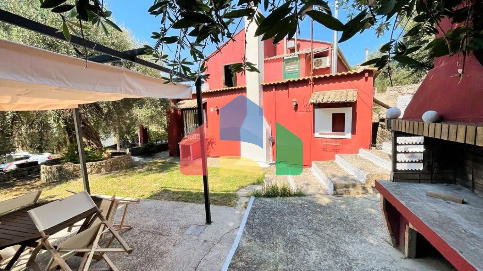 Продажа - Коттедж 130 m² на о. Корфу