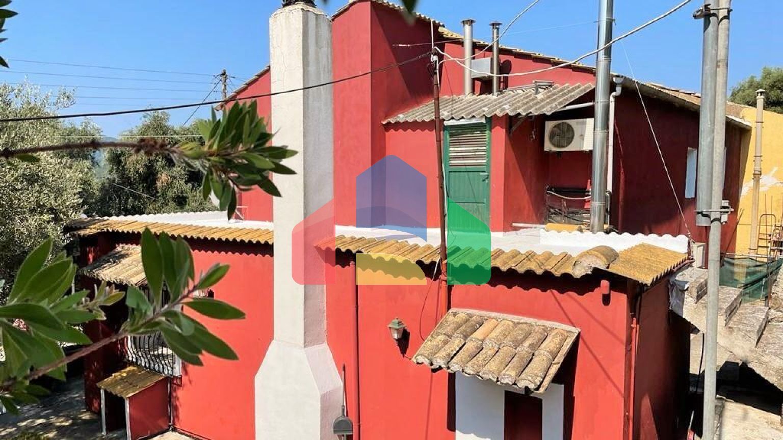 Продажа - Коттедж 130 m² на о. Корфу