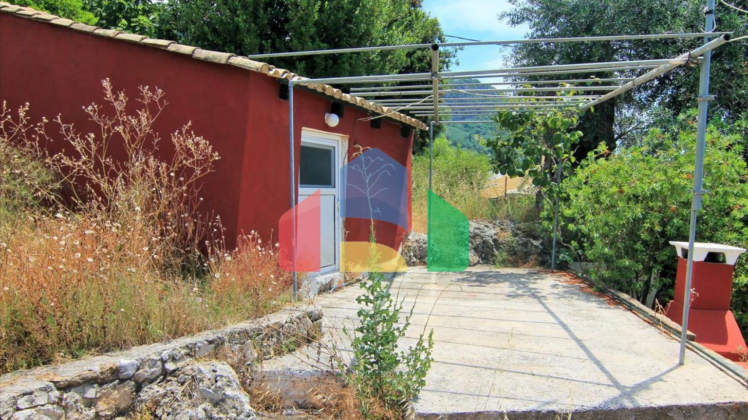 Продажа - Коттедж 130 m² на о. Корфу