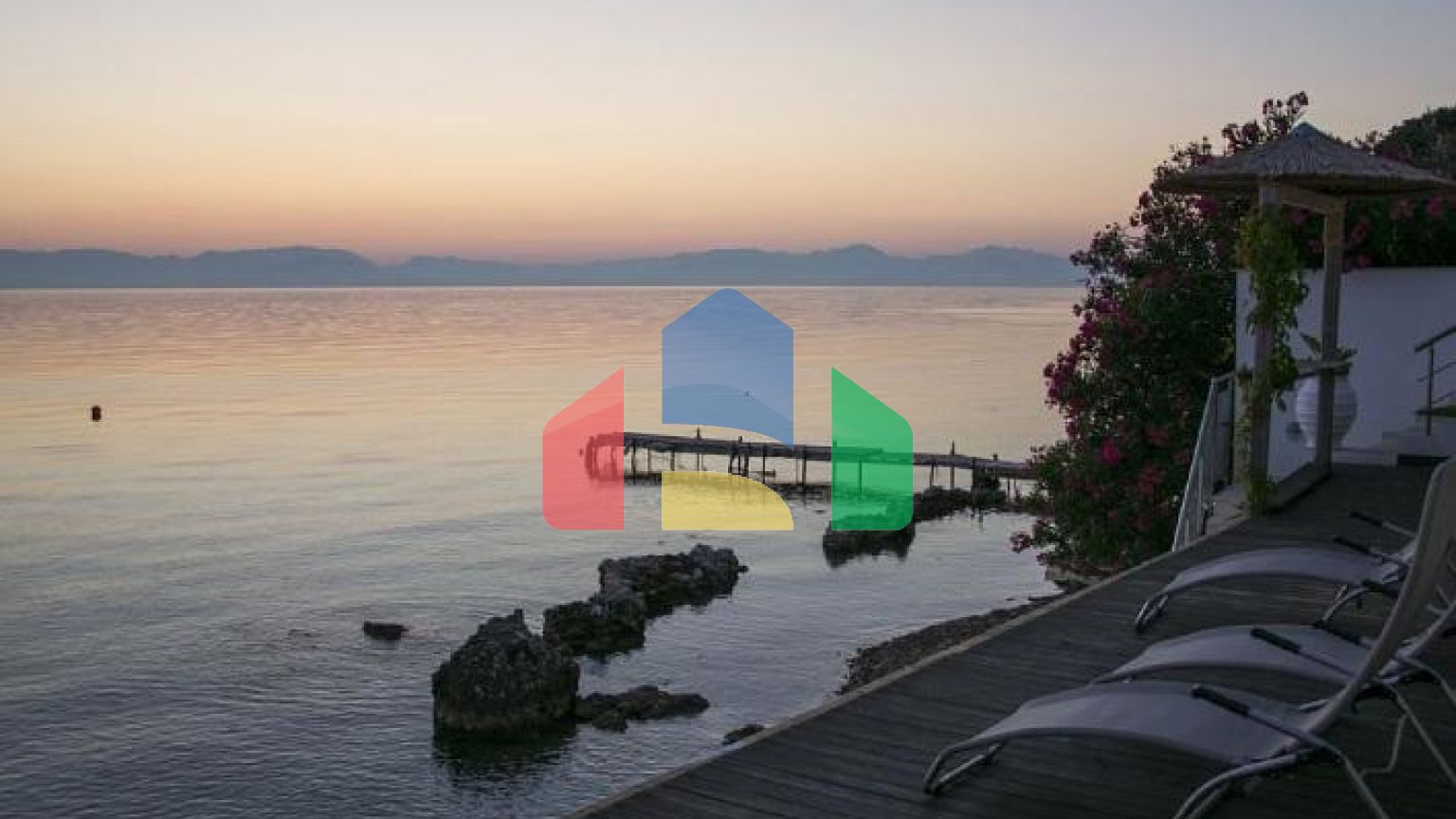 Продажа - Вилла 250 m² на о. Корфу