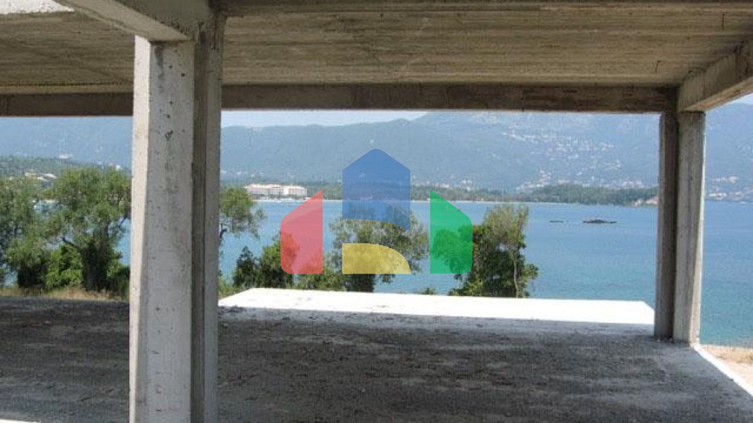 Продажа - Вилла 700 m² на о. Корфу