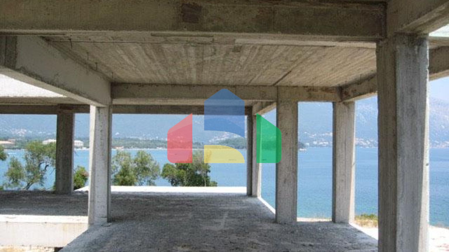 Продажа - Вилла 700 m² на о. Корфу