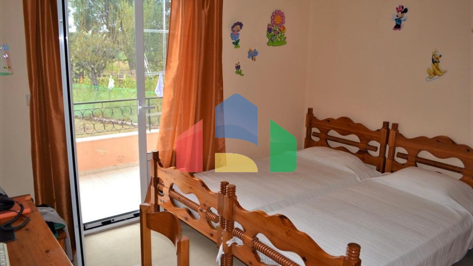 Продаж - Котедж 260 m² на о. Корфу