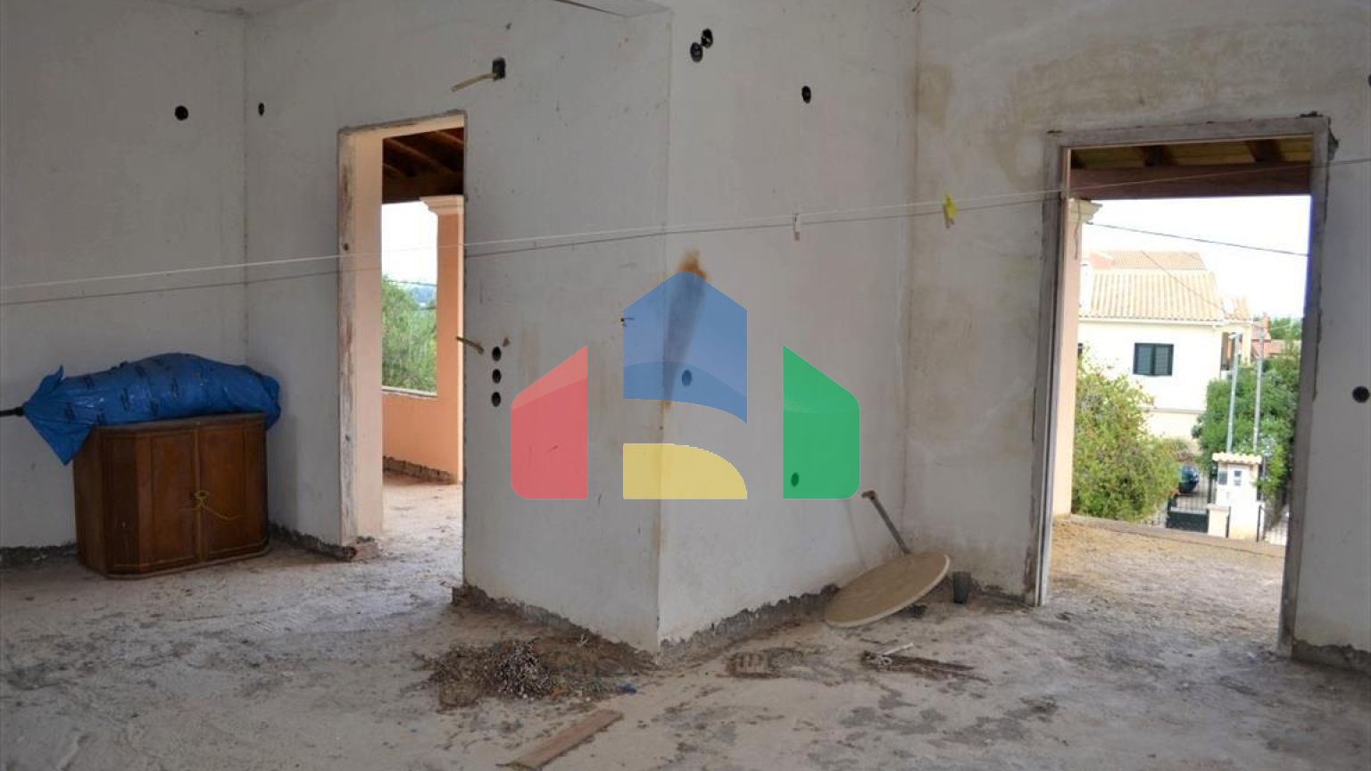 Продаж - Котедж 260 m² на о. Корфу