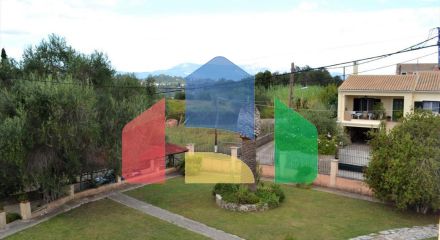 Продаж - Котедж 260 m² на о. Корфу