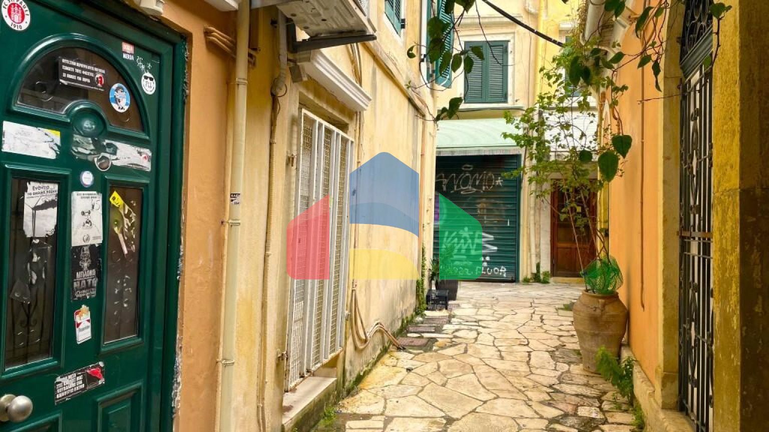 Продаж - Квартира 56 m² на о. Корфу