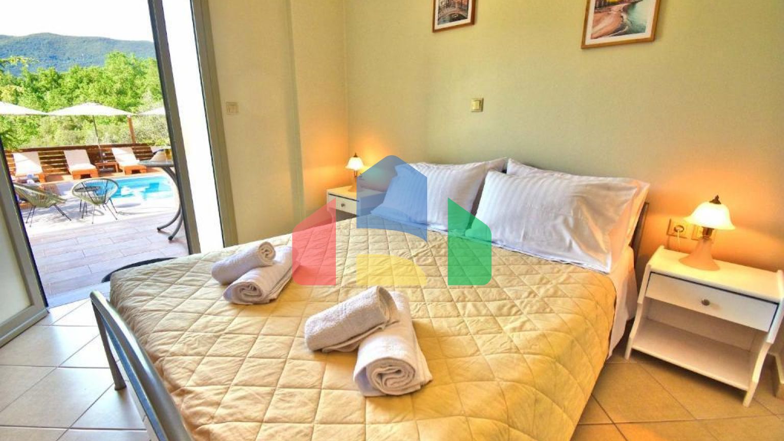 Продаж - Вілла 340 m² на о. Корфу