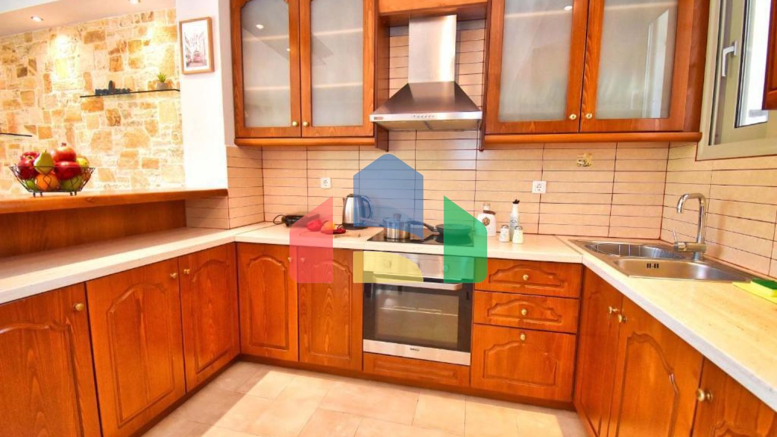 Продаж - Вілла 340 m² на о. Корфу