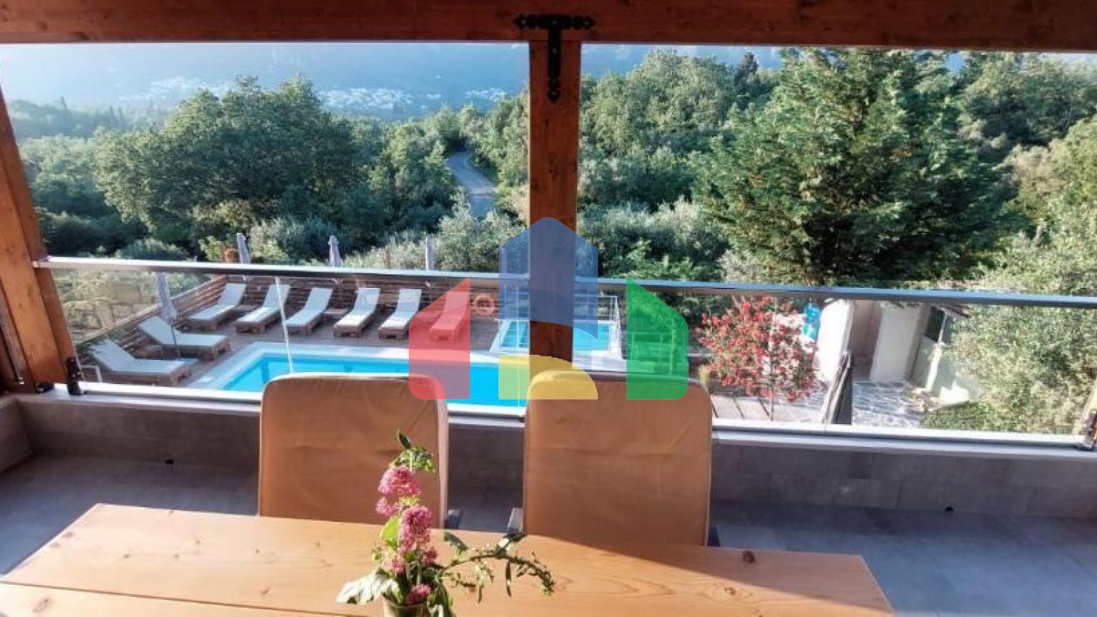 Продаж - Вілла 340 m² на о. Корфу