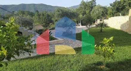 Продаж - Вілла 340 m² на о. Корфу