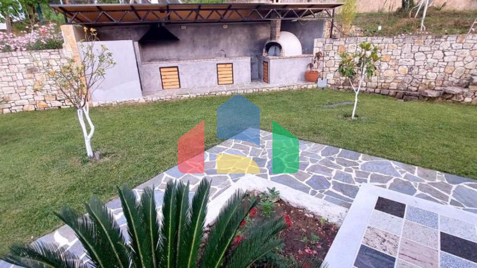 Продаж - Вілла 340 m² на о. Корфу