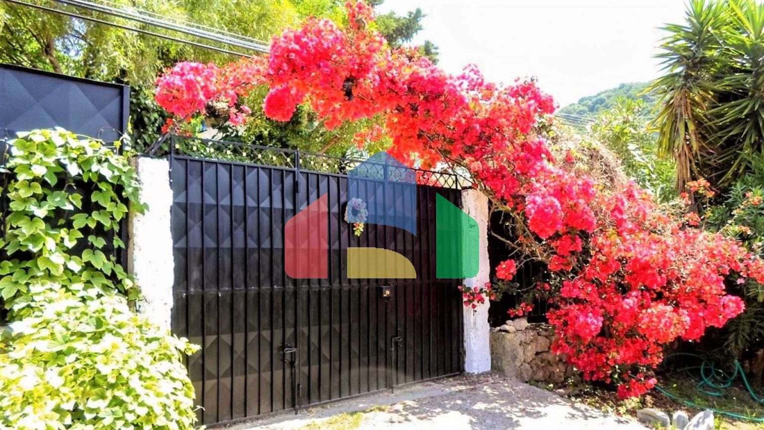 Продажа - Коттедж 230 m² на о. Корфу