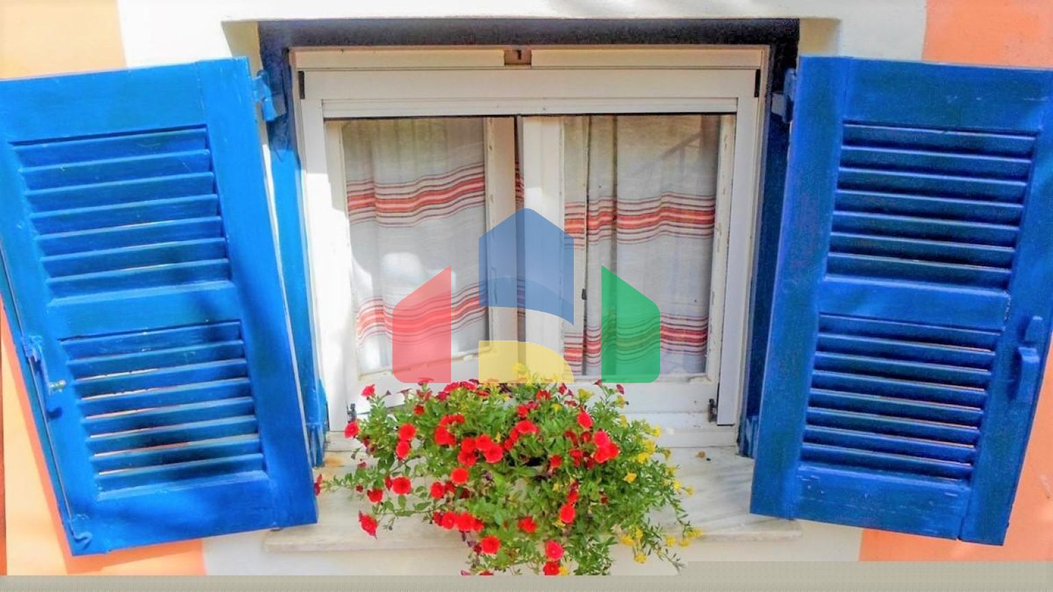 Продажа - Коттедж 230 m² на о. Корфу