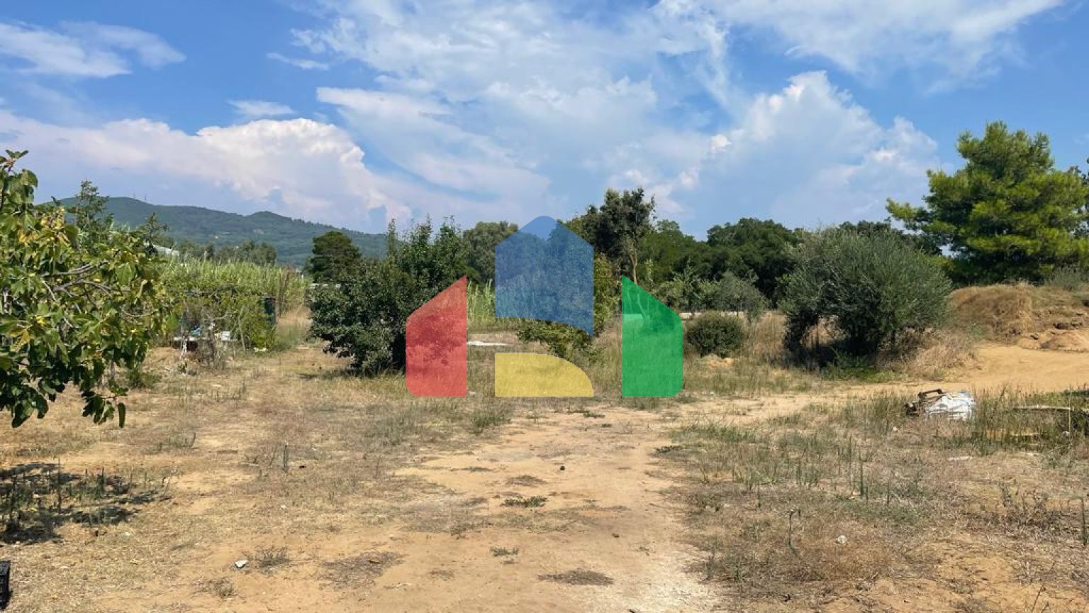 Продажа - Земельный участок 2900 m² на о. Корфу