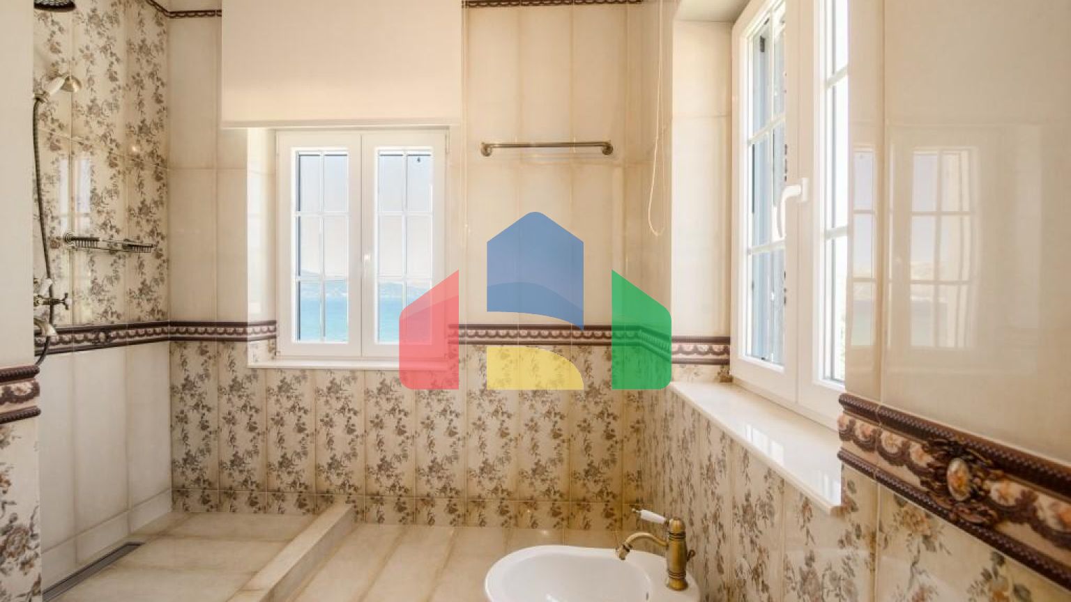 Продажа - Вилла 470 m² на о. Корфу