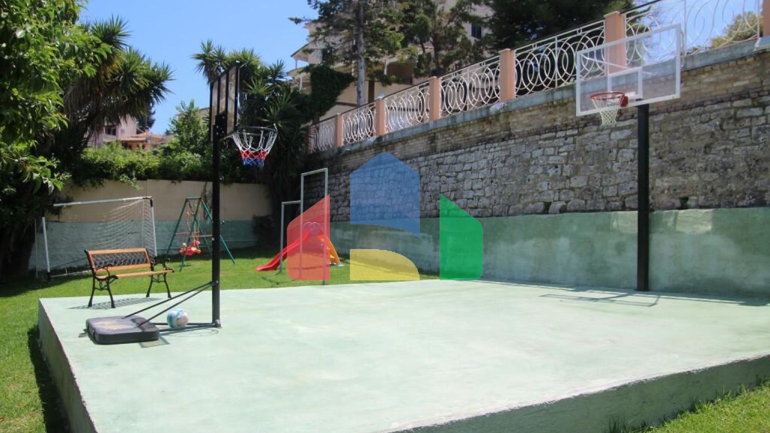 Продажа - Вилла 470 m² на о. Корфу