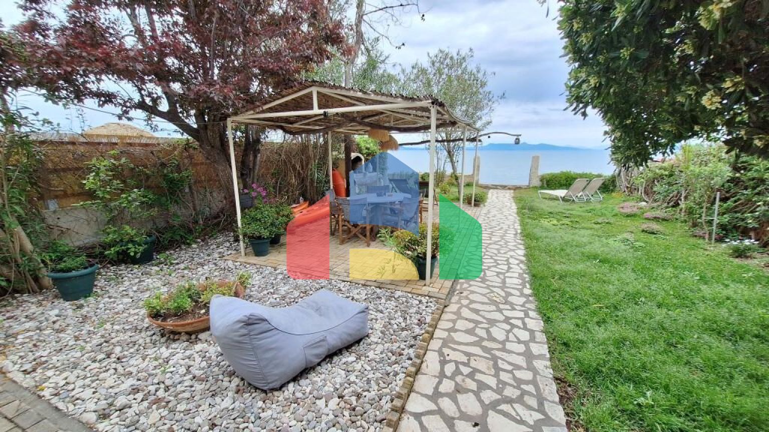 Продажа - Таунхаус 70 m² на о. Корфу