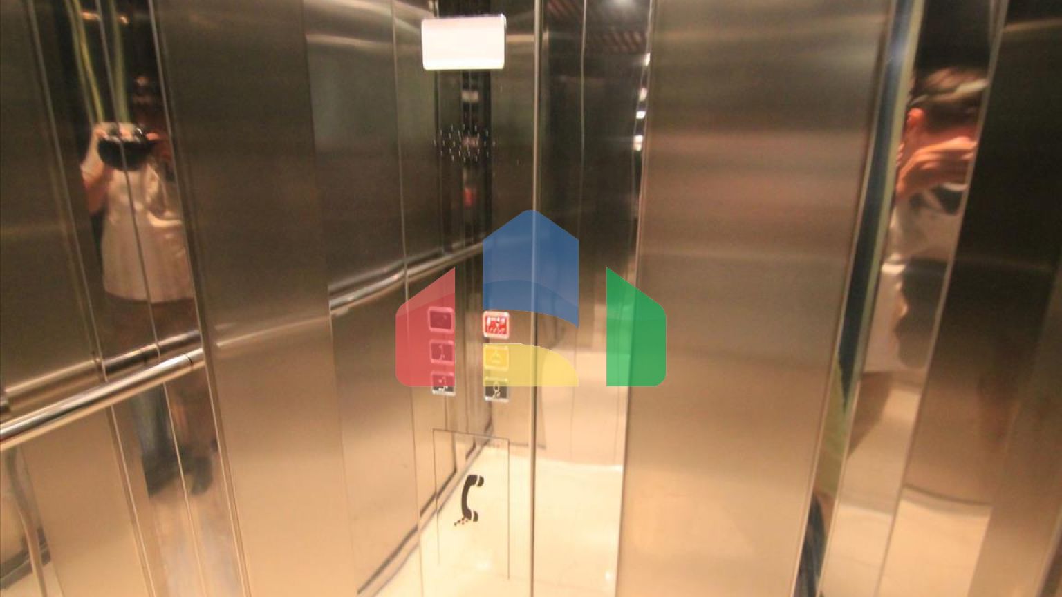 Продажа - Бизнес 1000 m² на о. Корфу