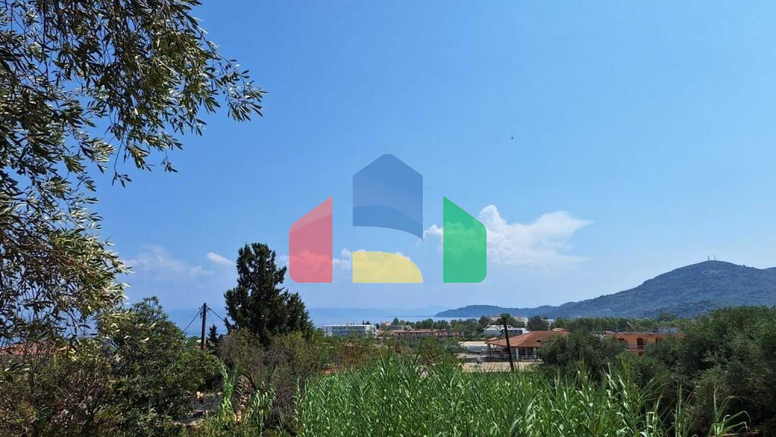 Продажа - Земельный участок 12000 m² на о. Корфу