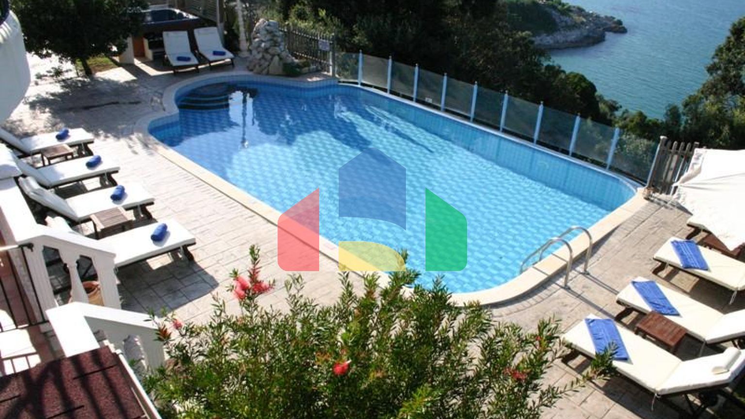 Продажа - Вилла 390 m² на о. Корфу