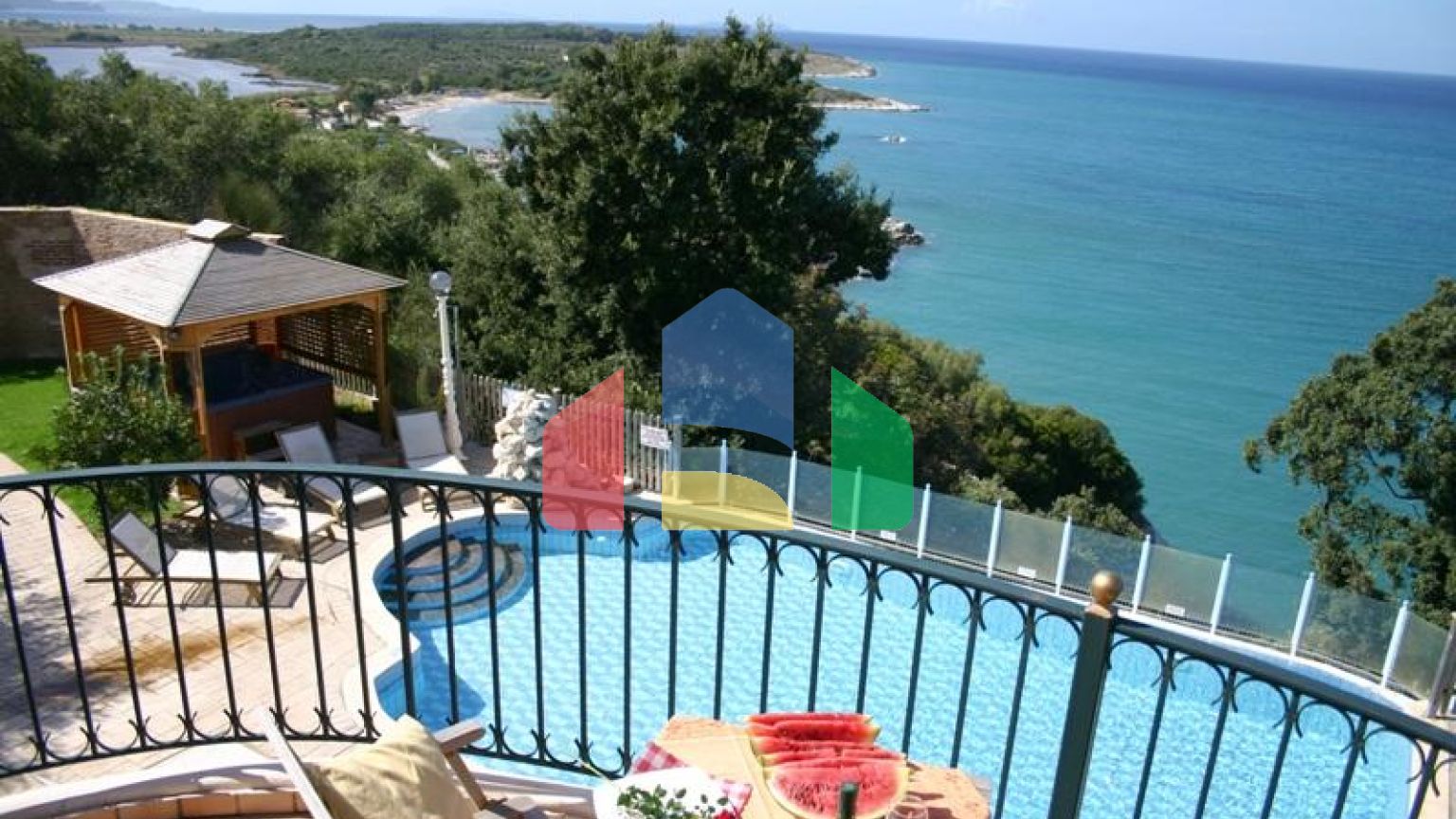 Продажа - Вилла 390 m² на о. Корфу