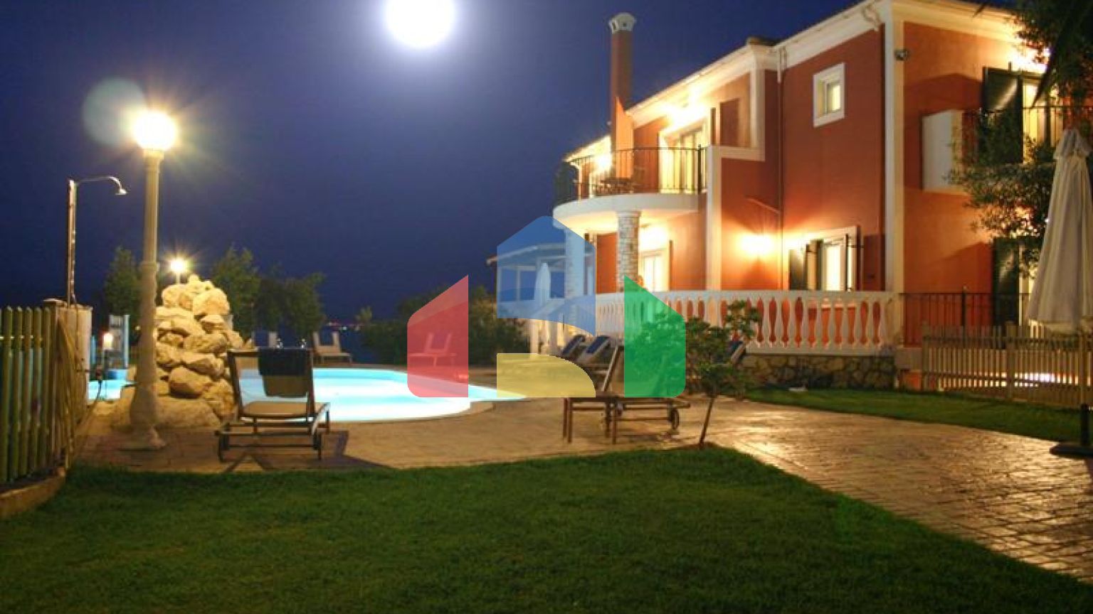 Продажа - Вилла 390 m² на о. Корфу