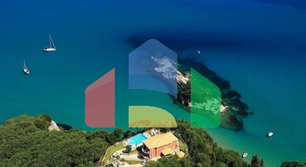 Продажа - Вилла 390 m² на о. Корфу