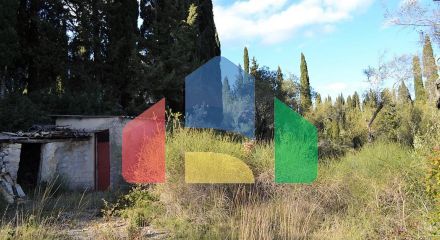 Продаж - Земельна ділянка 8000 m² на о. Корфу