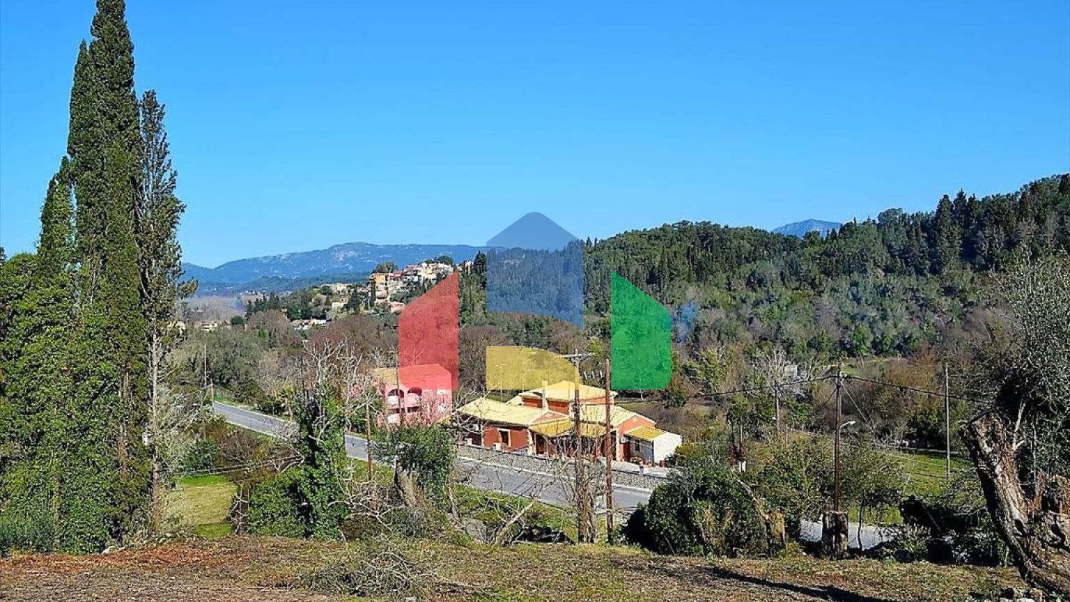 Продаж - Земельна ділянка 2216 m² на о. Корфу