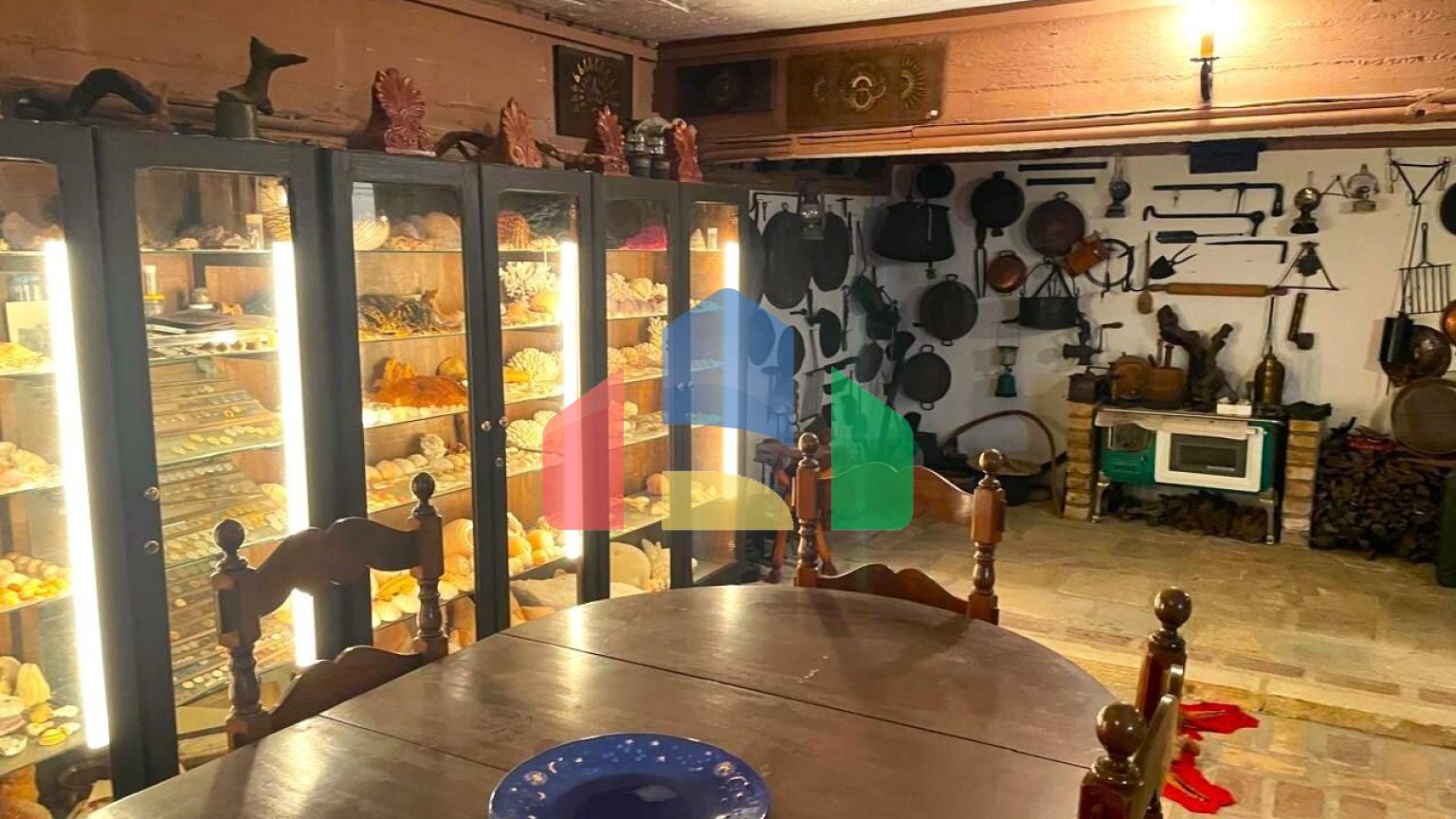 Продажа - Коттедж 340 m² на о. Корфу