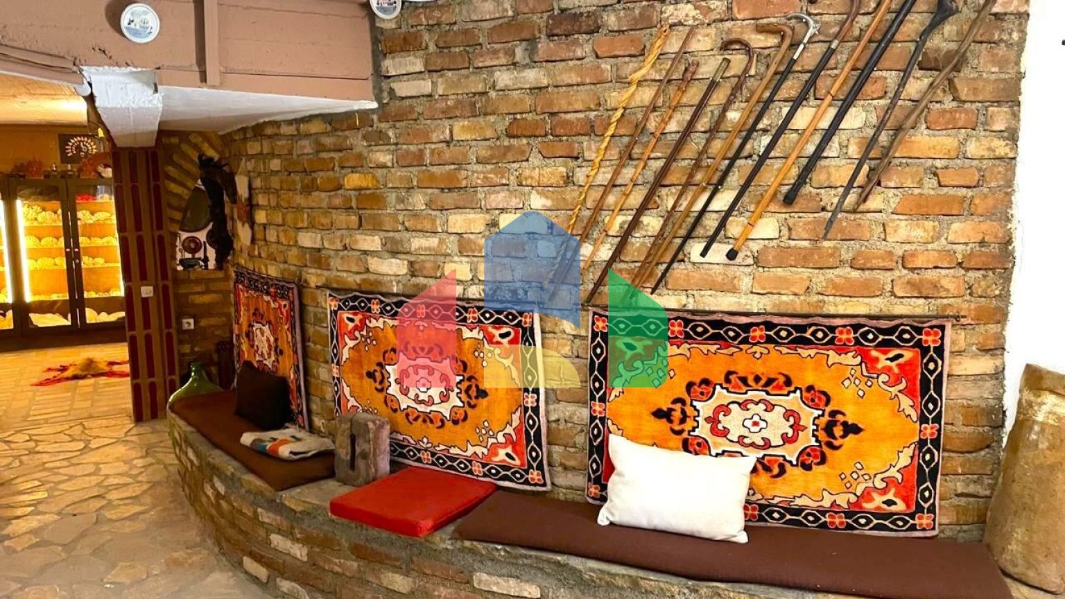 Продажа - Коттедж 340 m² на о. Корфу