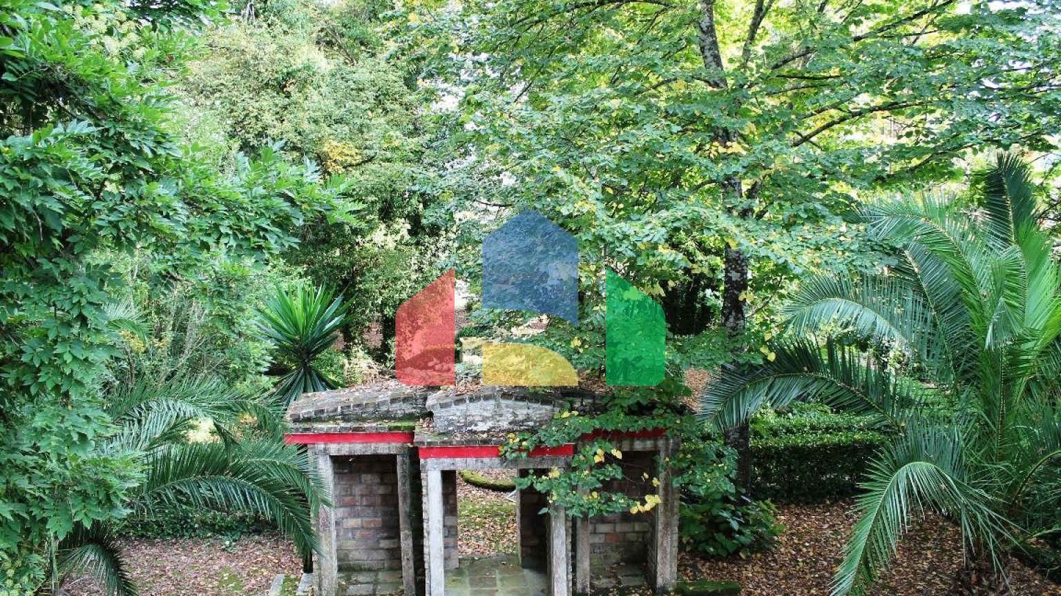 Продажа - Коттедж 340 m² на о. Корфу