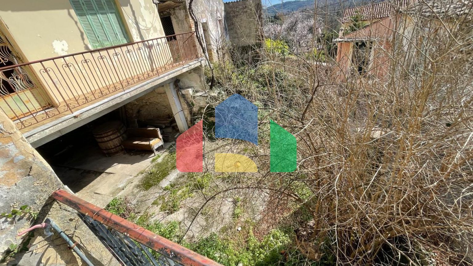 Продажа - Коттедж 220 m² на о. Корфу