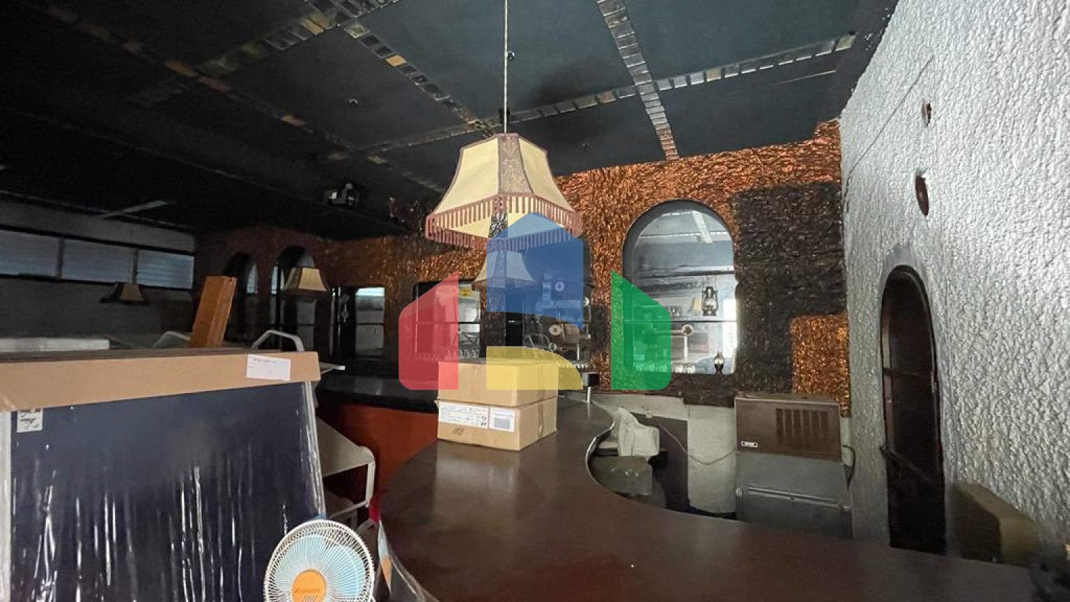 Продаж - Будівля 300 m² на о. Корфу