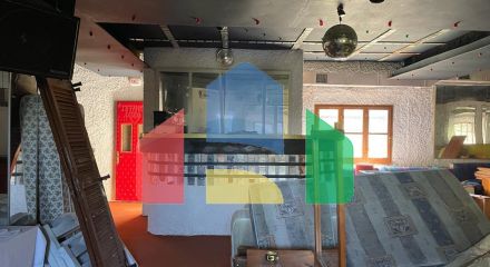 Продаж - Будівля 300 m² на о. Корфу